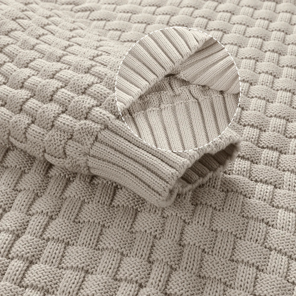 Elevate Your Style with Our Men's Winter Knitted Crew Neck Sweater - Soft, Warm, and Perfect for Every Occasion